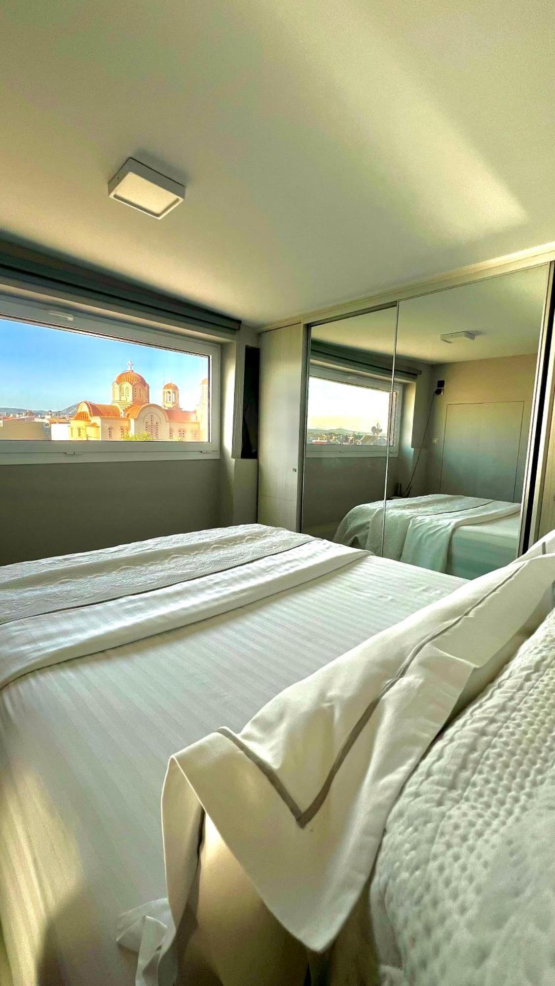 Knd Living Concept - Penthouse Apartment Nea Alikarnassos ภายนอก รูปภาพ